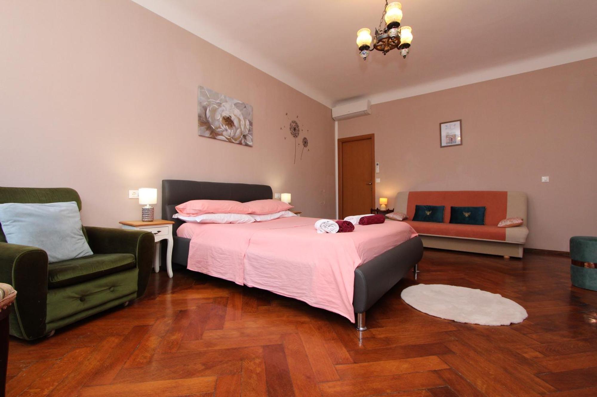 Guest House Barocco Rovinj Exterior photo